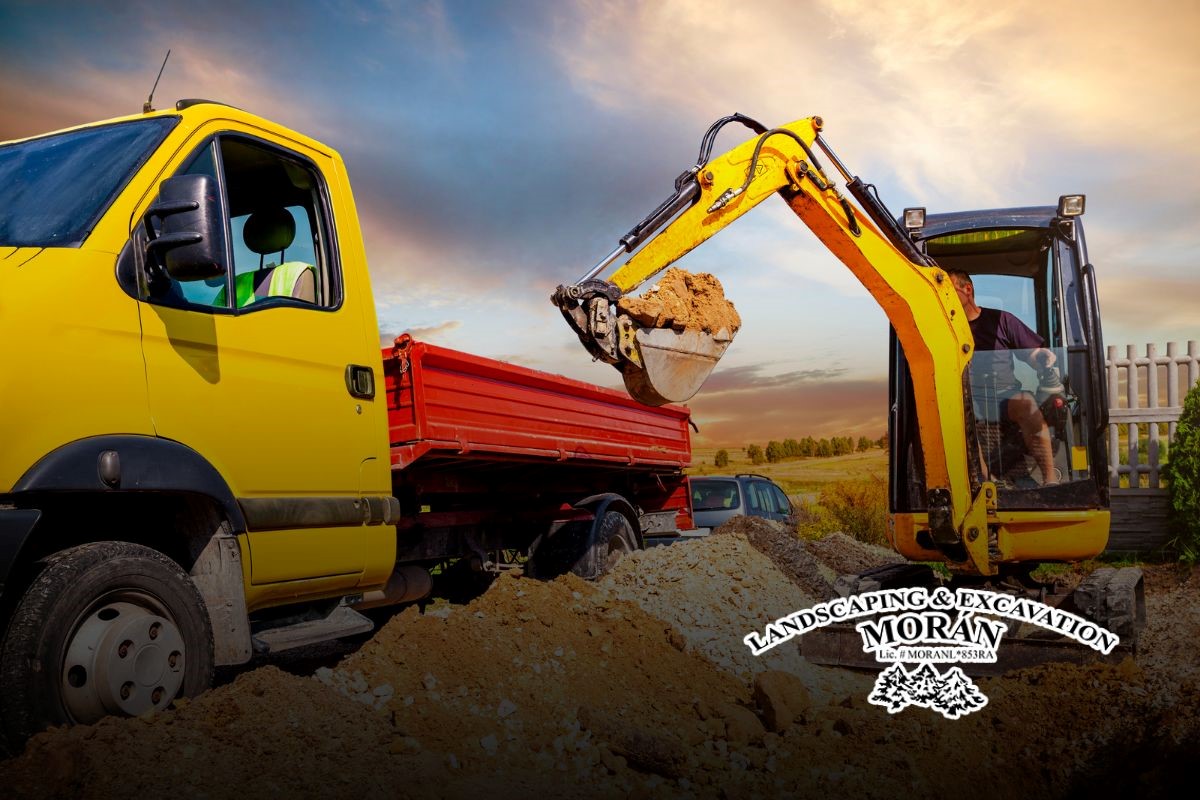 Heavy machinery doing an excavation project in Poulsbo, WA